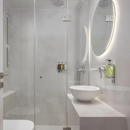 Athenian Grand Riviera Villa *